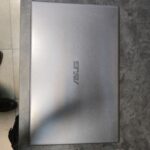 ASUS VivoBook 15